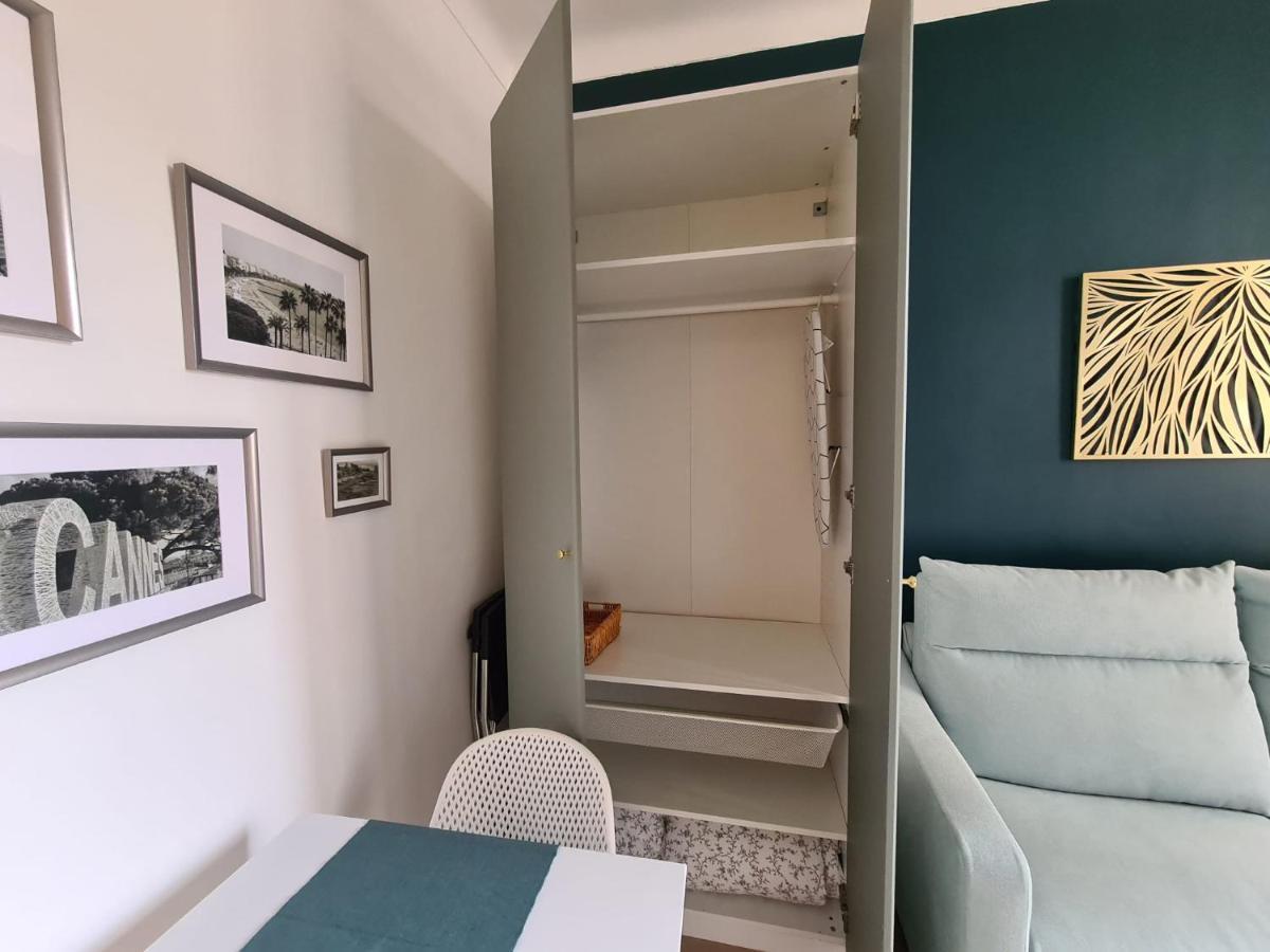 700 M Du Palais Et Croisette - Le St Jean Apartamento *